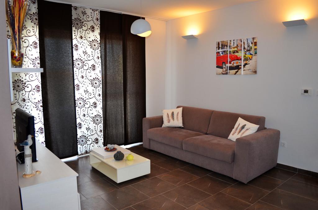 Apartments Miocic Zadar Exterior photo